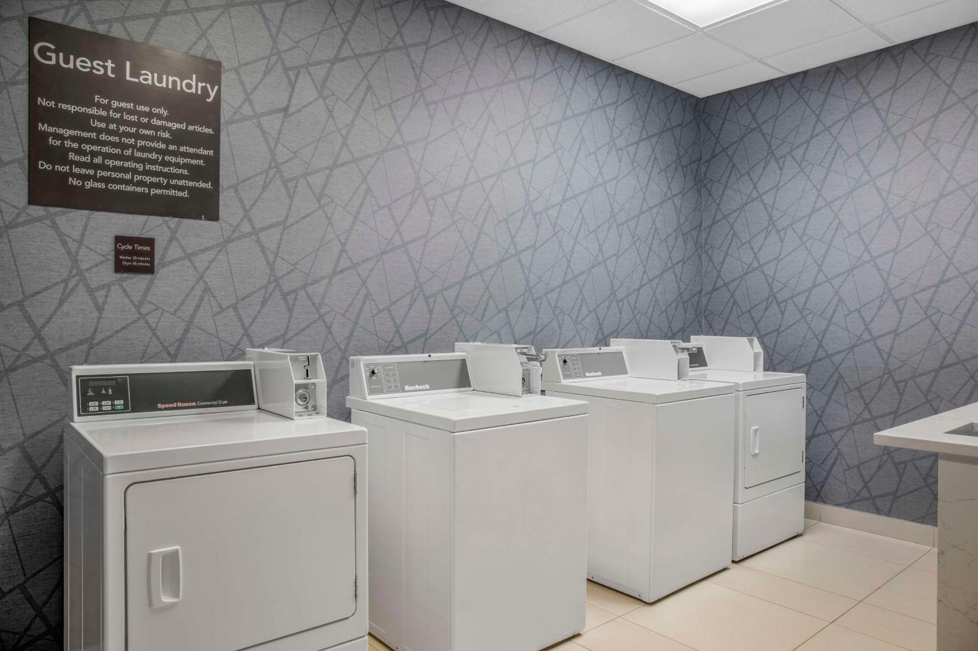 Homewood Suites By Hilton Winnipeg Airport - Polo Park Dış mekan fotoğraf