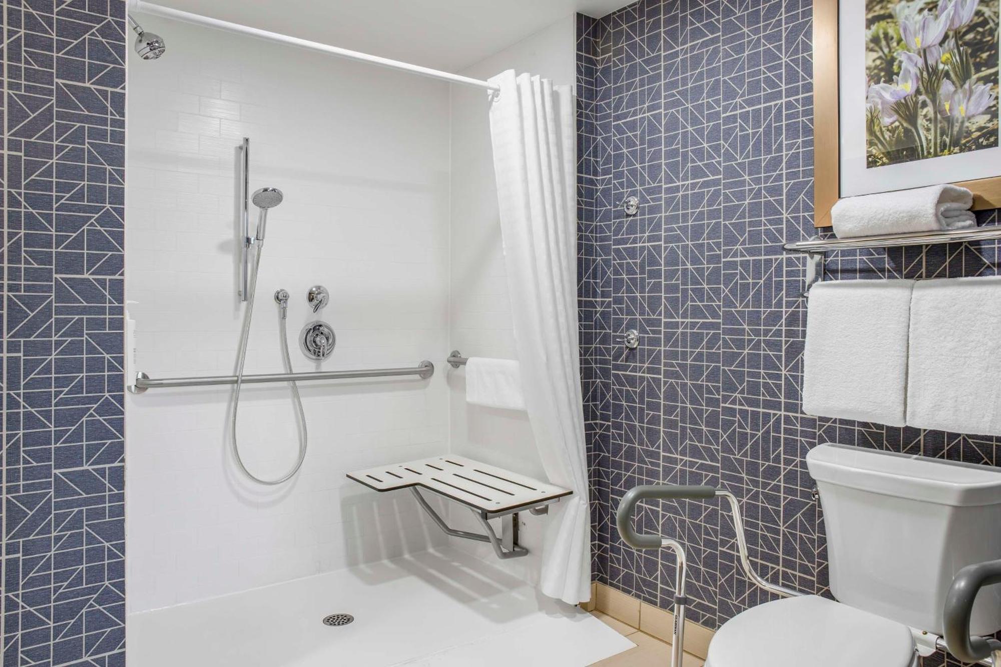 Homewood Suites By Hilton Winnipeg Airport - Polo Park Dış mekan fotoğraf